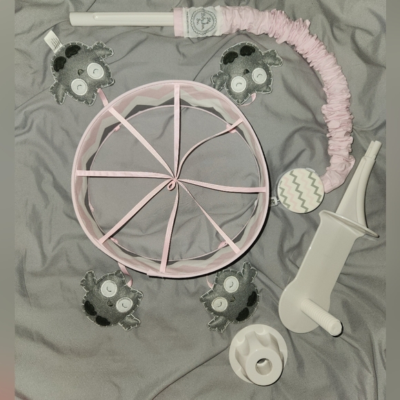 My Baby Sam Pink/Gray CHEVRON Mobile. 27 Inch x 10 Inch x 16 Inch Baby Owls. - Picture 1 of 5